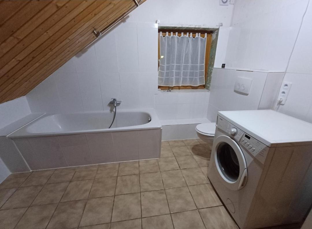Hopfach Dachwohnung Wolpertshausen 외부 사진